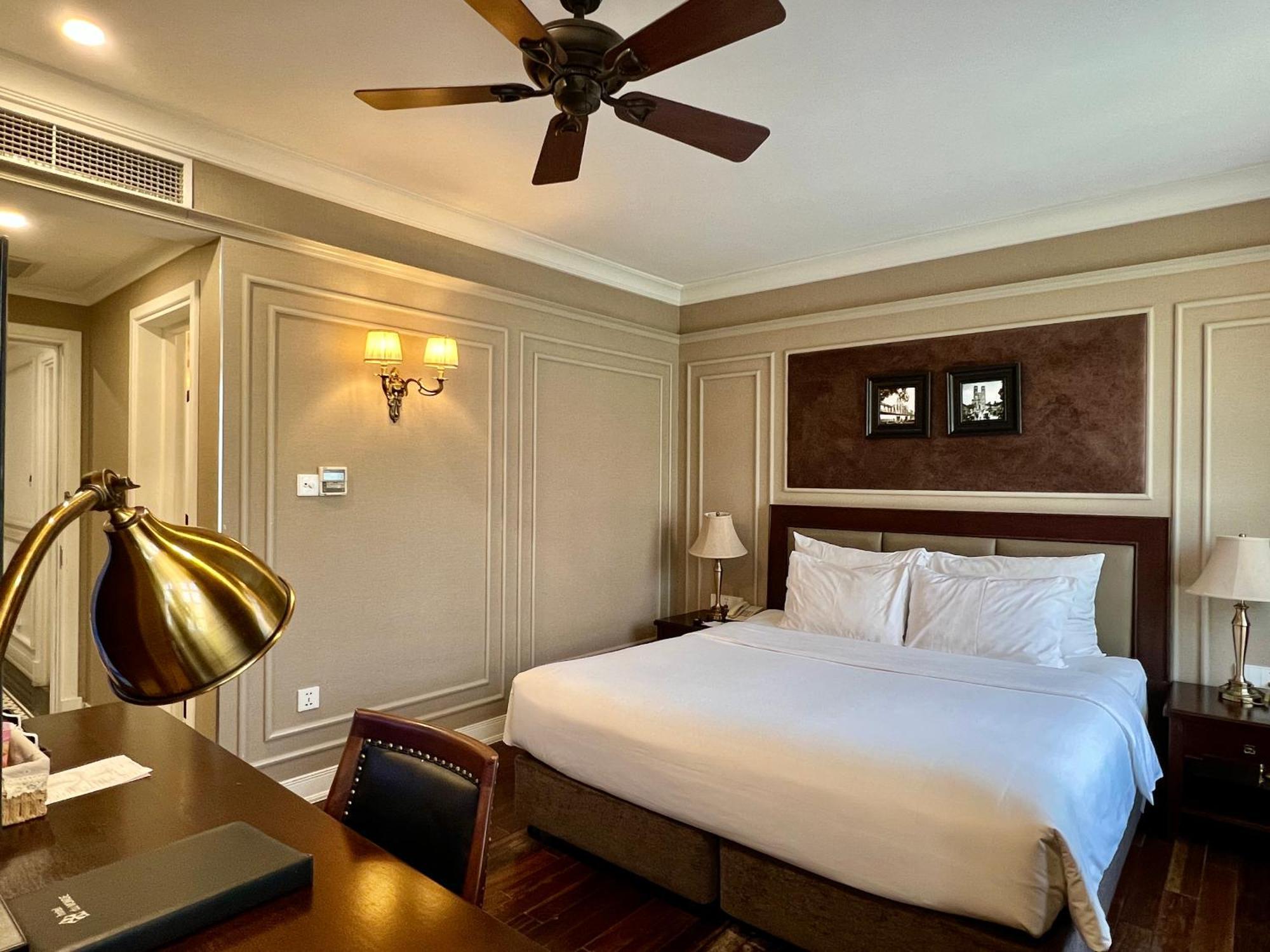 Hotel Du Monde, Hanoi